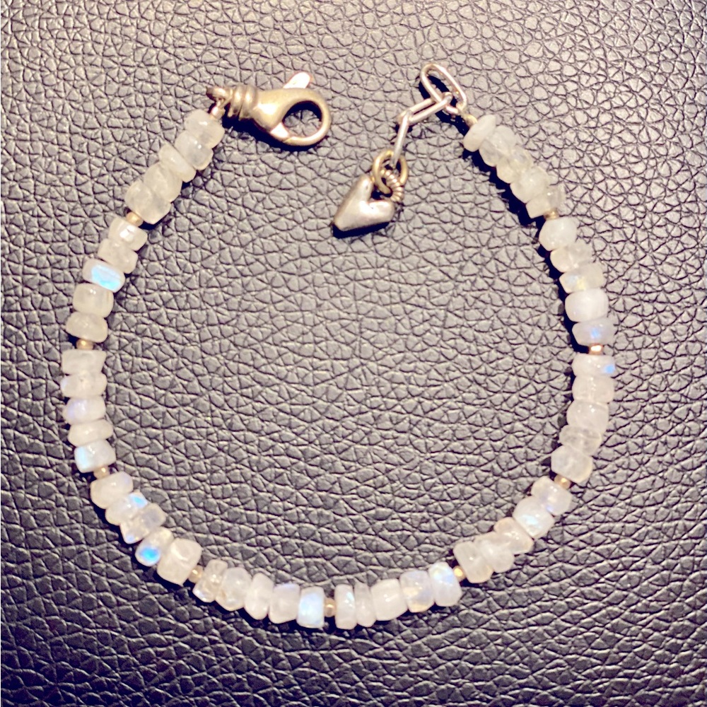 NWOT, Genuine Gemstones, Moonstone and Sterling Silver Bracelet, Heart extender